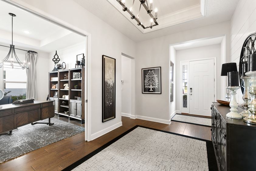 70 Village Grand 024