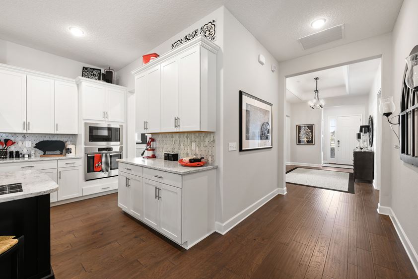 70 Village Grand 047