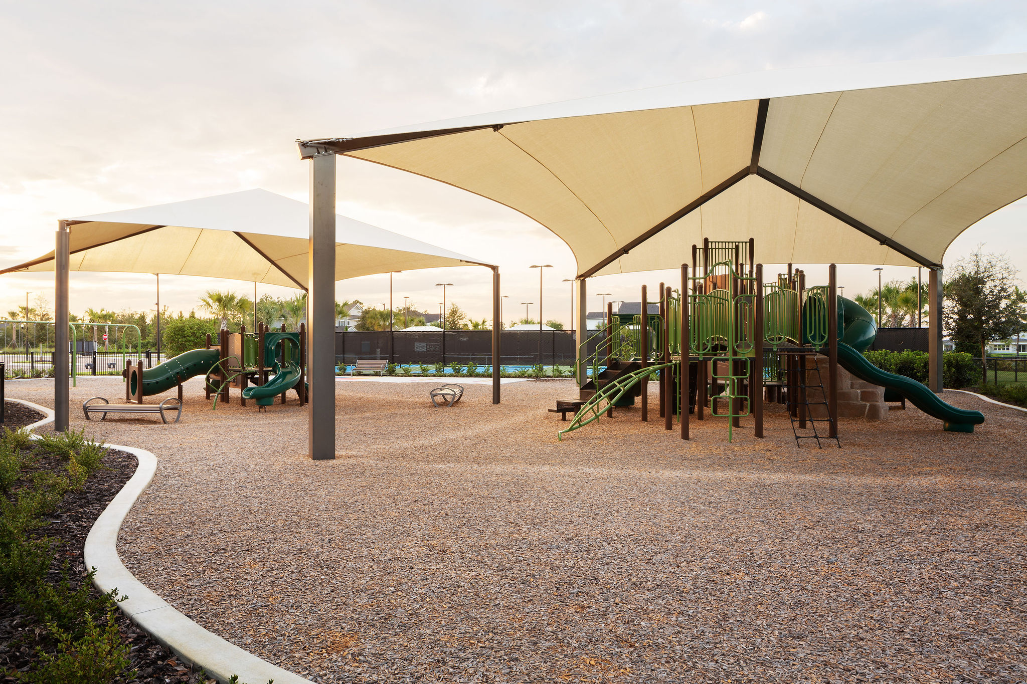 The Grove Everrange Carlton Construction 145 RET