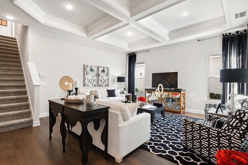 70 Village Grand 053