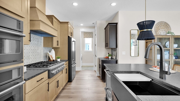 11 Web Or Mls 59 Oak Breeze 011