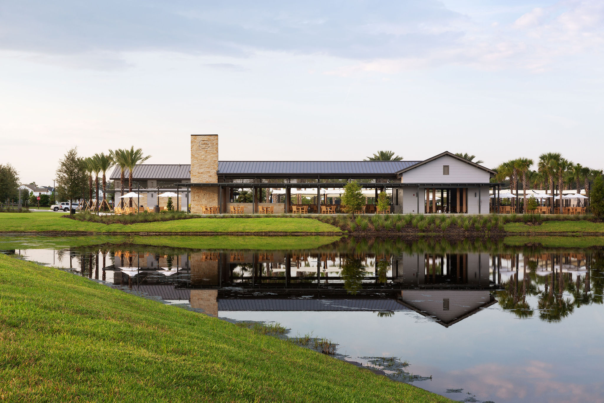 The Grove Everrange Carlton Construction 091 RET